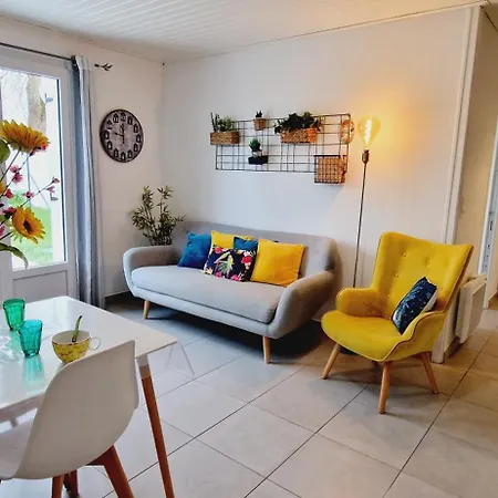 Holiday home Fleur De Cerisier Vendee *